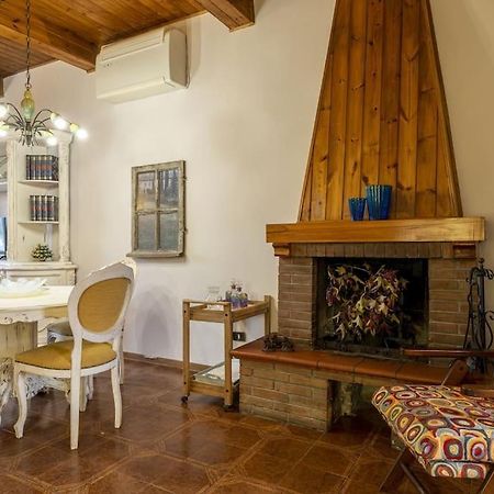 Appartamento Della Formica - Affitti Brevi Italia ลุคคา ภายนอก รูปภาพ
